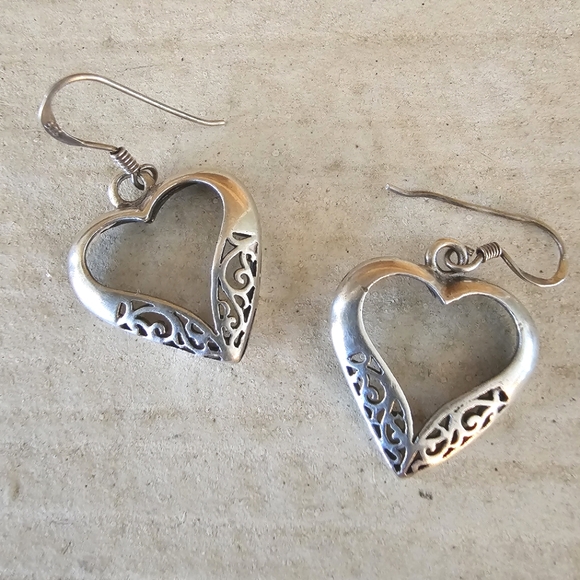 Vintage Jewelry - Vintage sterling silver filigree heart dangle earrings